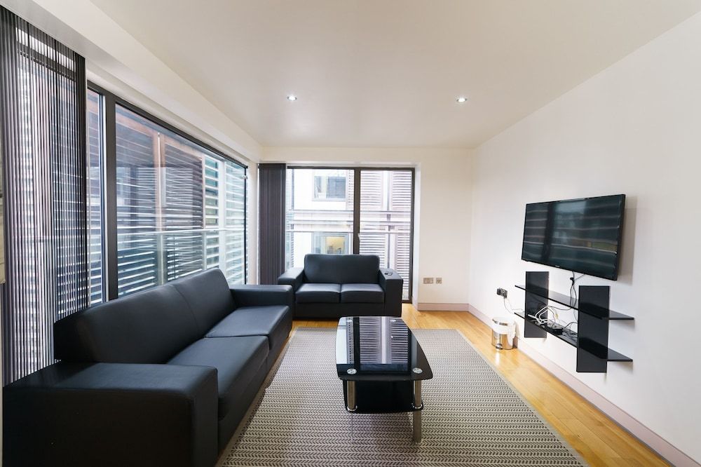 Bond Street Place Apartment, 2 Bedrooms 18