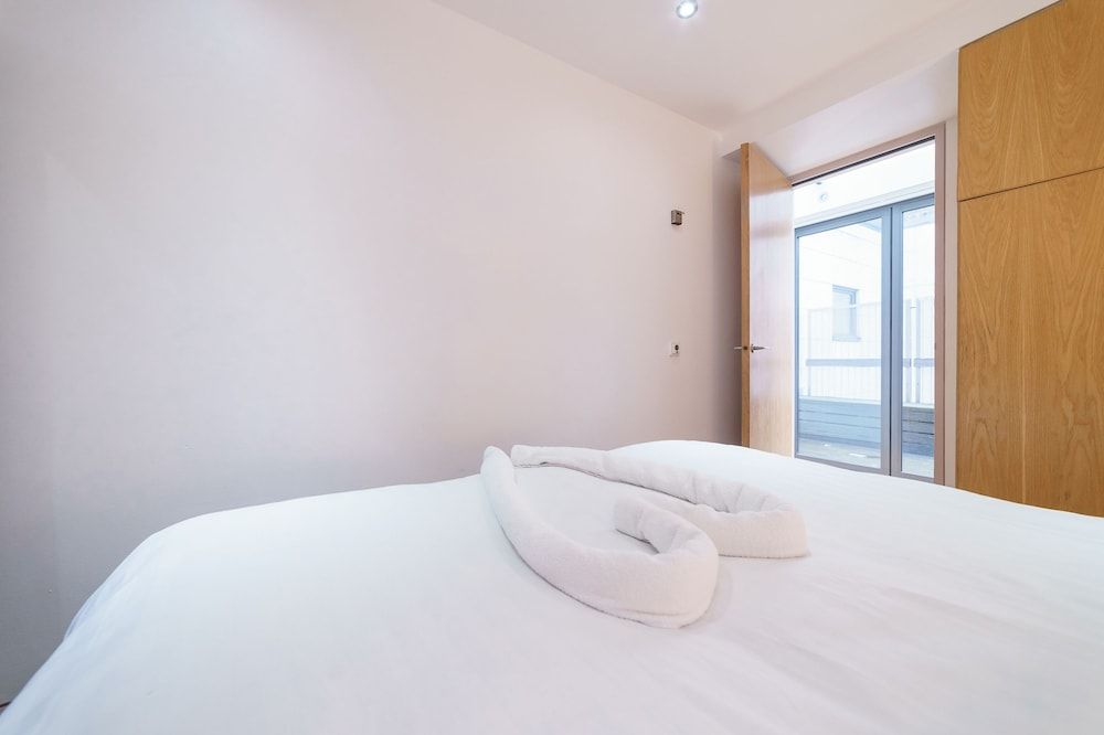 Bond Street Place Apartment, 2 Bedrooms 13