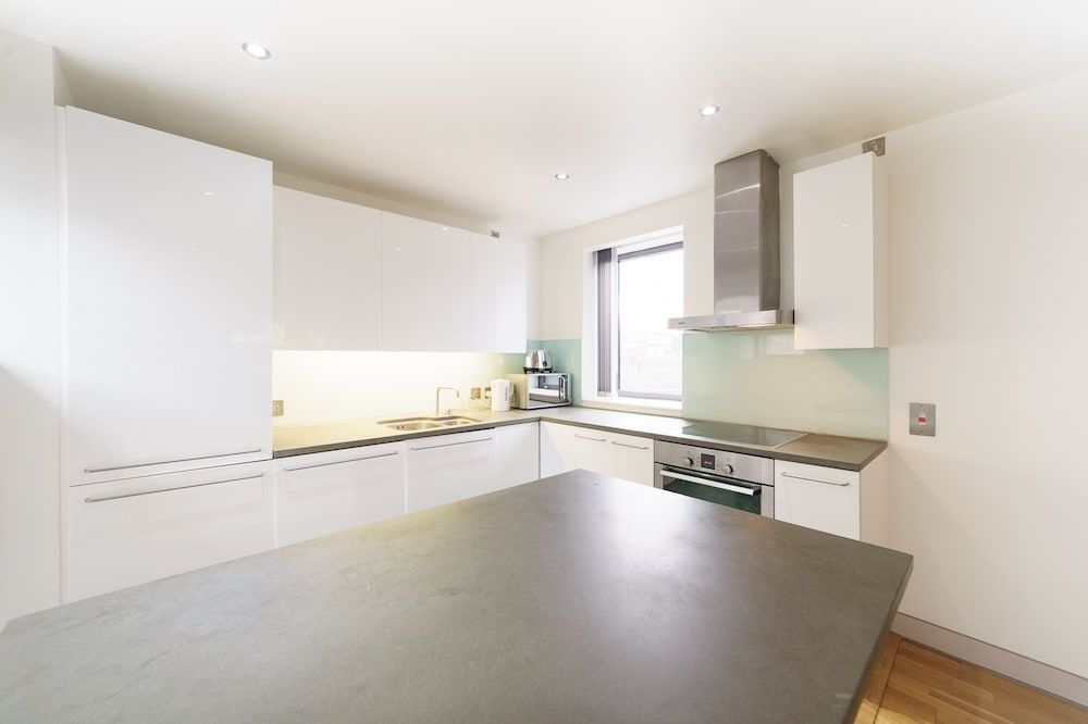 Bond Street Place Apartment, 2 Bedrooms 16