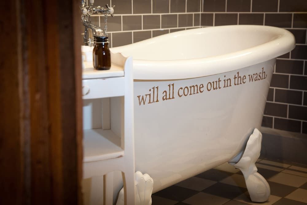 The Bell in Ticehurst Suite 3