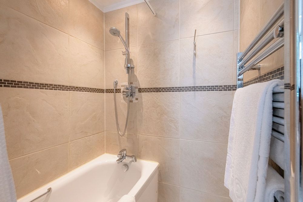 undefined 17 Hertford Street 10