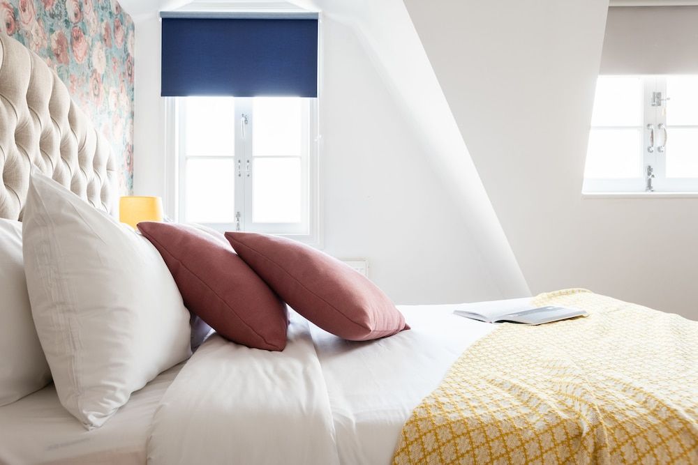 undefined The Paddington Mews - Comfortable & Elegant 3BDR Paddington House 3