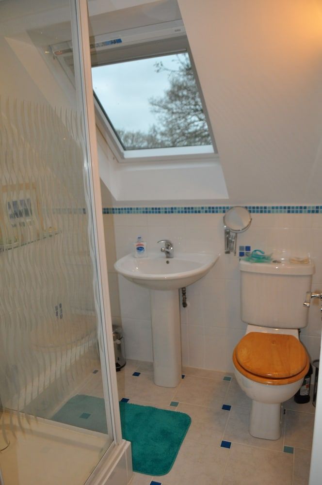 Meadow Oak Eden Room 9