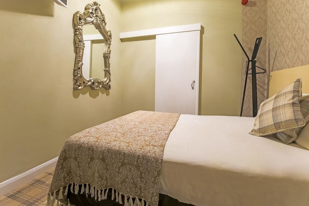 Standard Quadruple Room, Multiple Beds