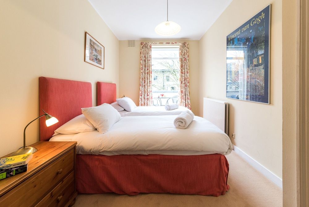 A Place Like Home - 2 Bedroom Apartment in Chelsea Apartment, 2 Bedrooms 7