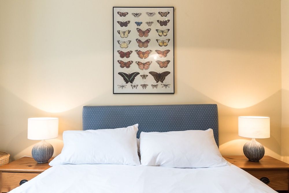 A Place Like Home - 2 Bedroom Apartment in Chelsea Apartment, 2 Bedrooms 4