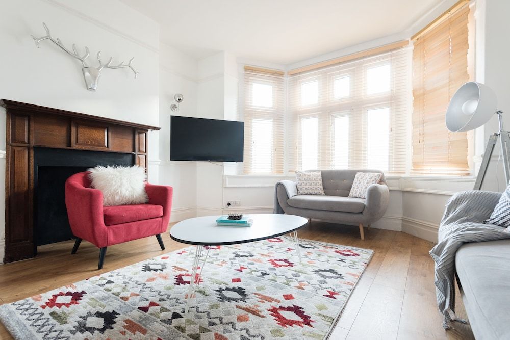 undefined The Hive House - Large Light-Flooded 6BDR Townhouse 5