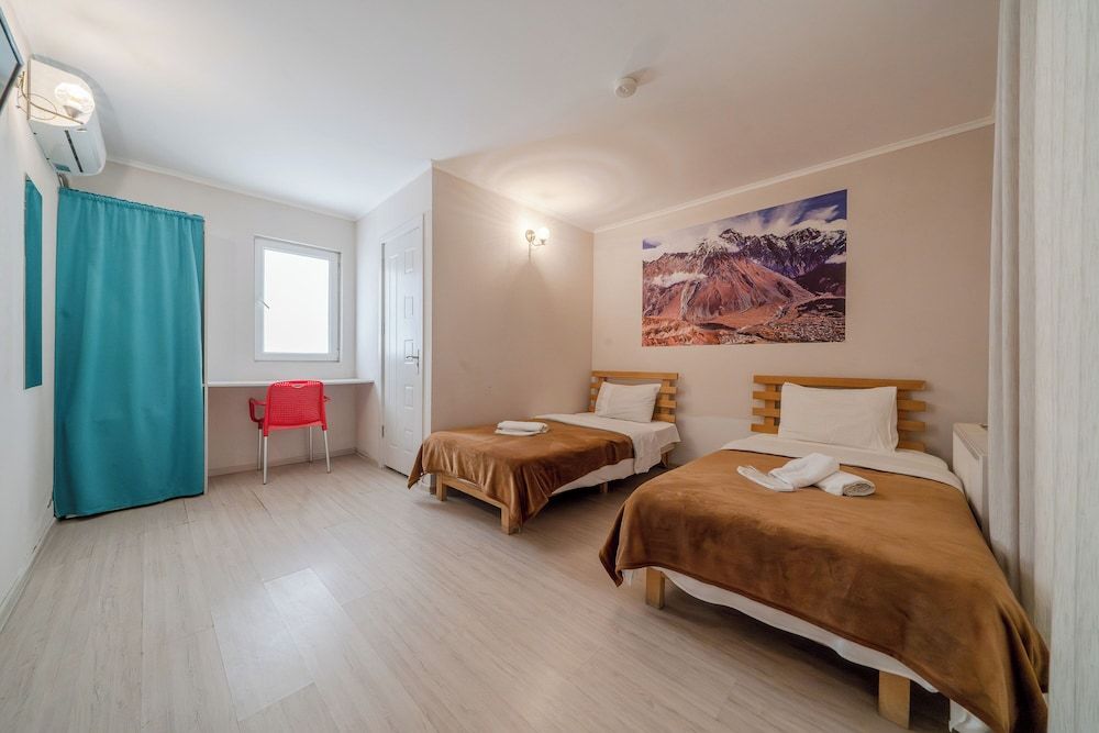 undefined Hotel TATO 6