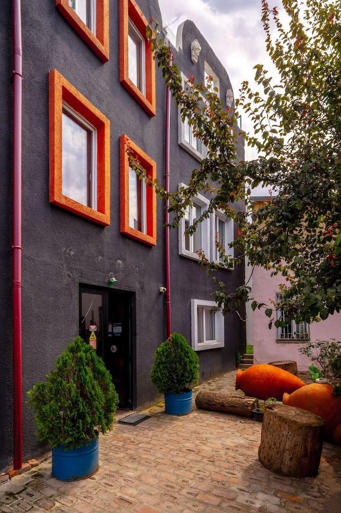 undefined Hotel TATO 5