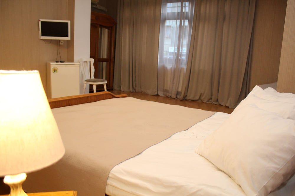 undefined Hotel Vera House 9