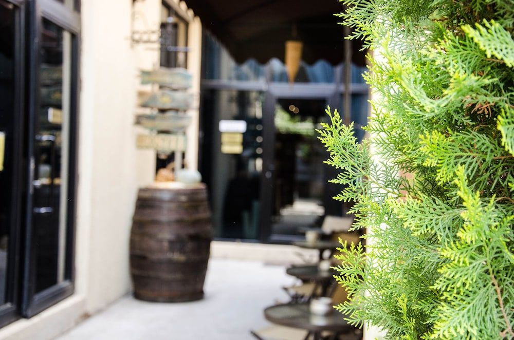 undefined Imperial House 7