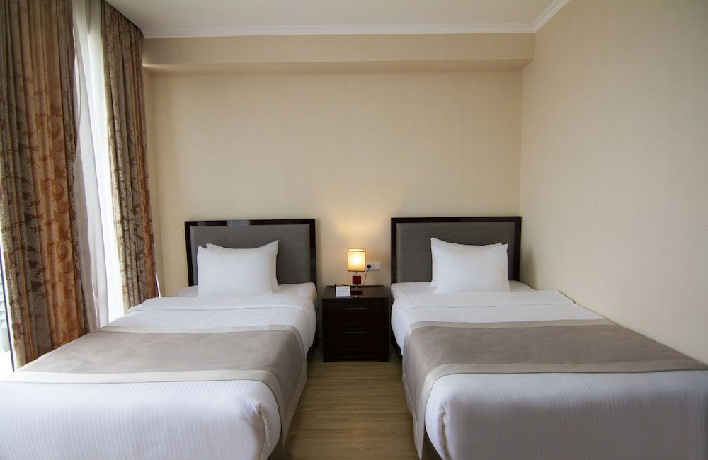 Comfort Twin Room, City View