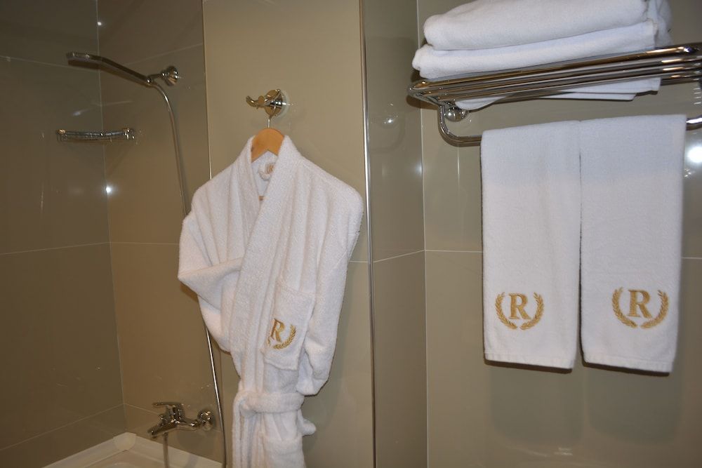 Redline Hotel Superior Twin Room, 2 Twin Beds 5