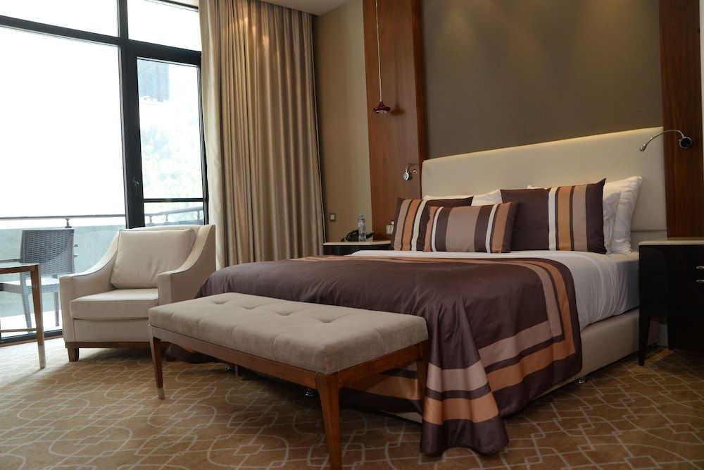 Economy Room, 1 King Bed