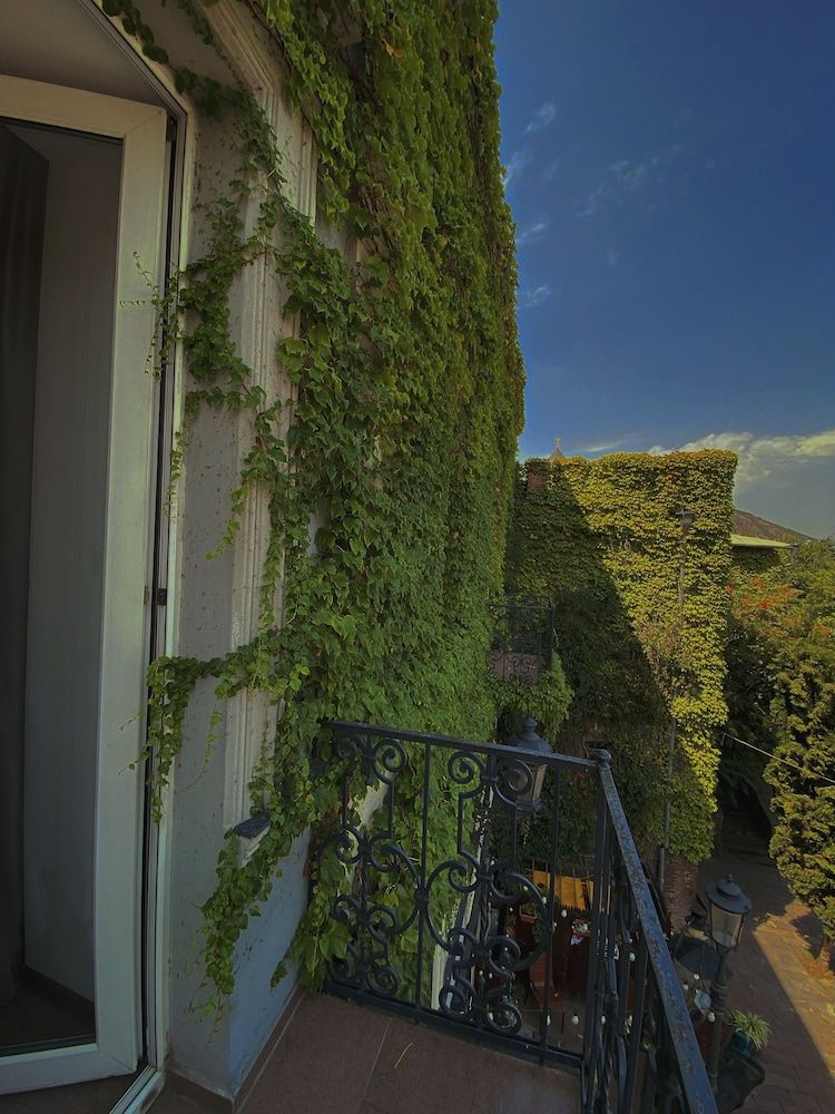 undefined Hotel Old Metekhi 5