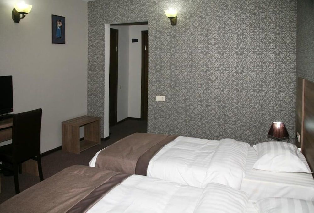 Economy Double Attic
