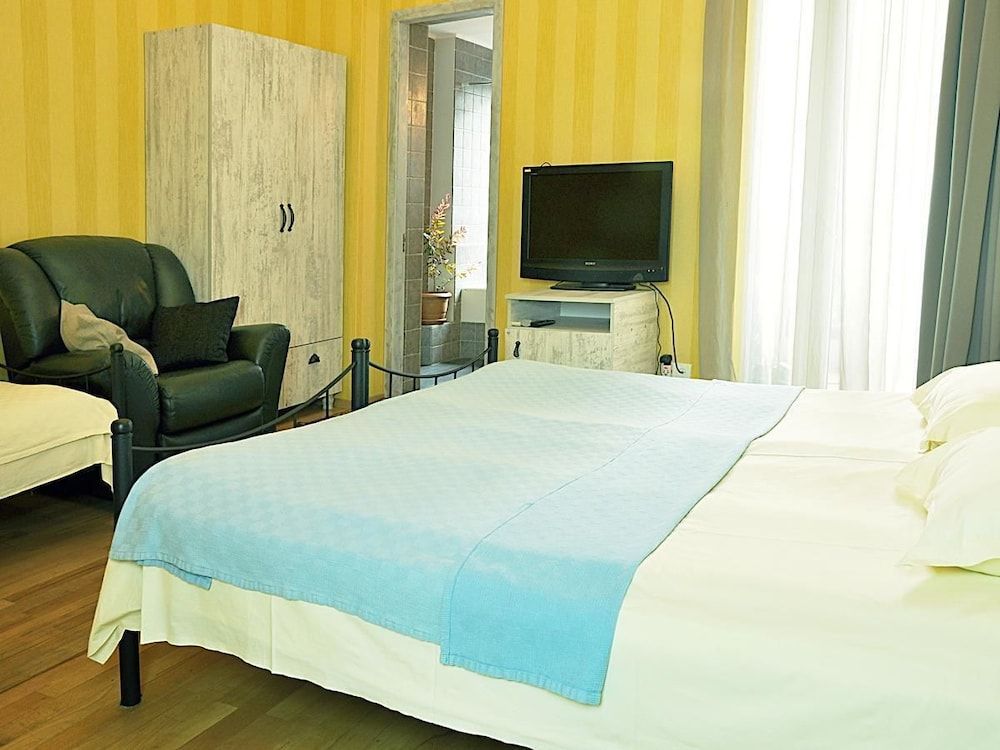 Terrace Garden Standard Triple Room 3