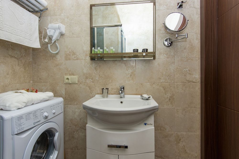 Apartment Dat Exx on the Marjanishvili Superior Apartment, 2 Bedrooms, Balcony 24