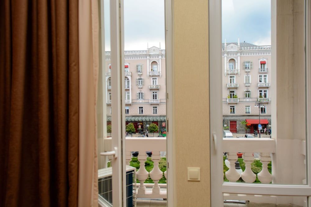 Apartment Dat Exx on the Marjanishvili Superior Apartment, 2 Bedrooms, Balcony 19