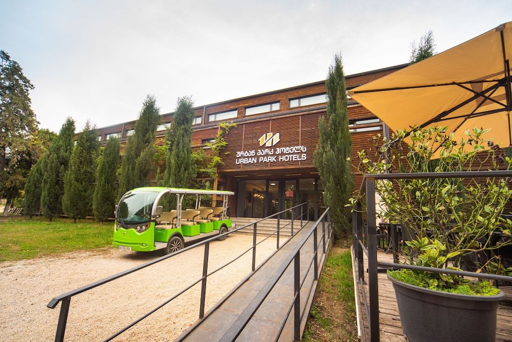 undefined Urban Park Hotel 5