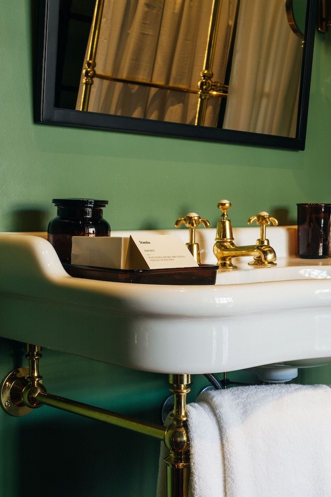 Stamba Hotel Aviator room 5