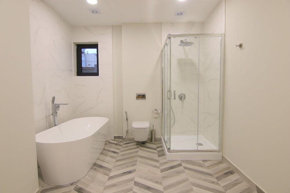 Hotel Europe Family Quadruple Room 4