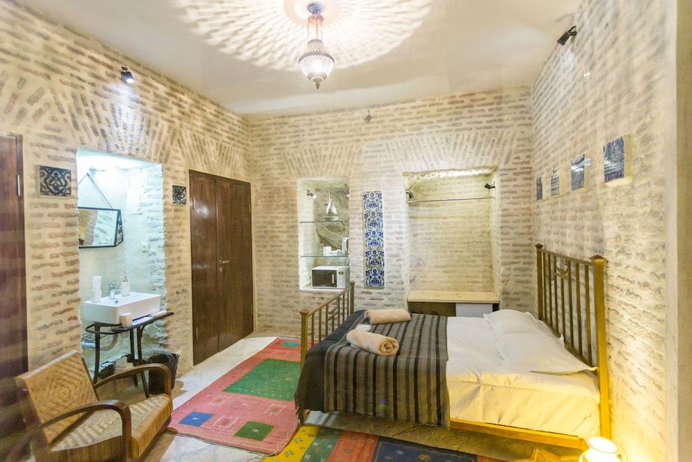 Castle in Old Town Design Double Room, 1 Double Bed, Terrace, Courtyard View 2