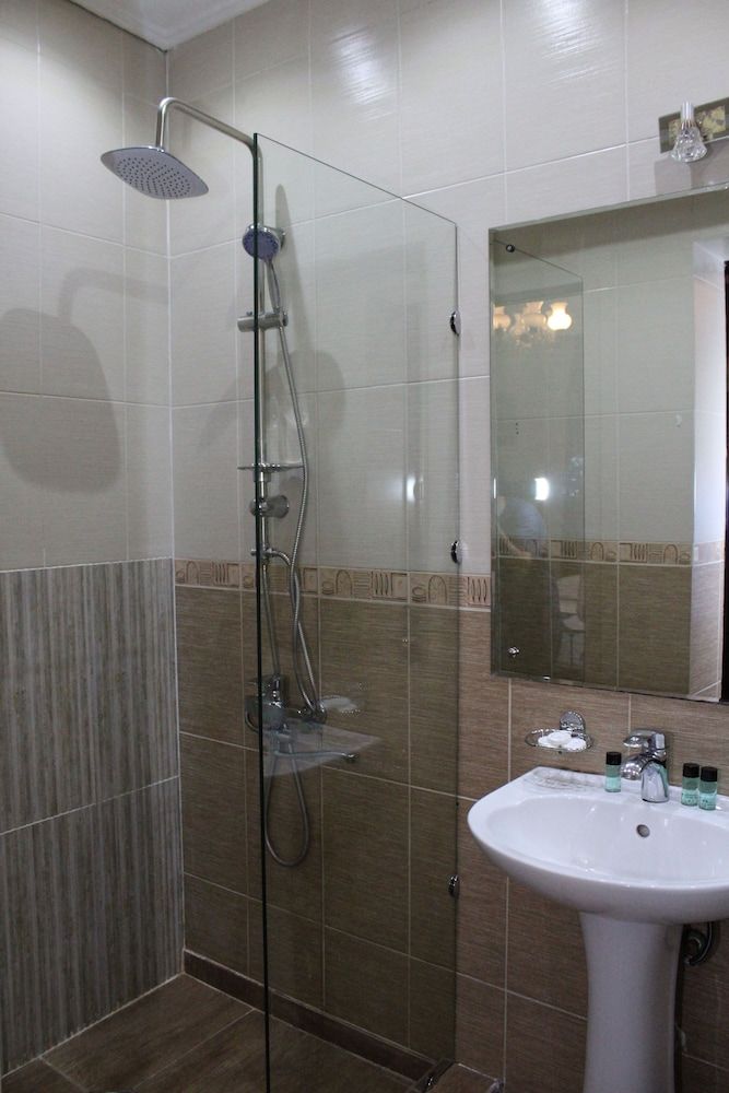 undefined Vita Plaza 5