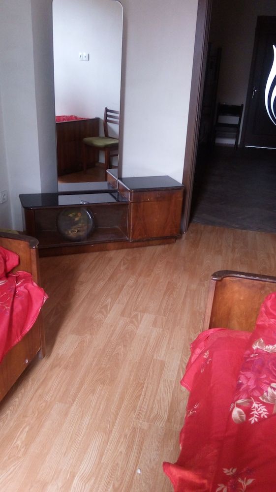 Economy Shared Dormitory (Bed in 2-beds shared dormitory)