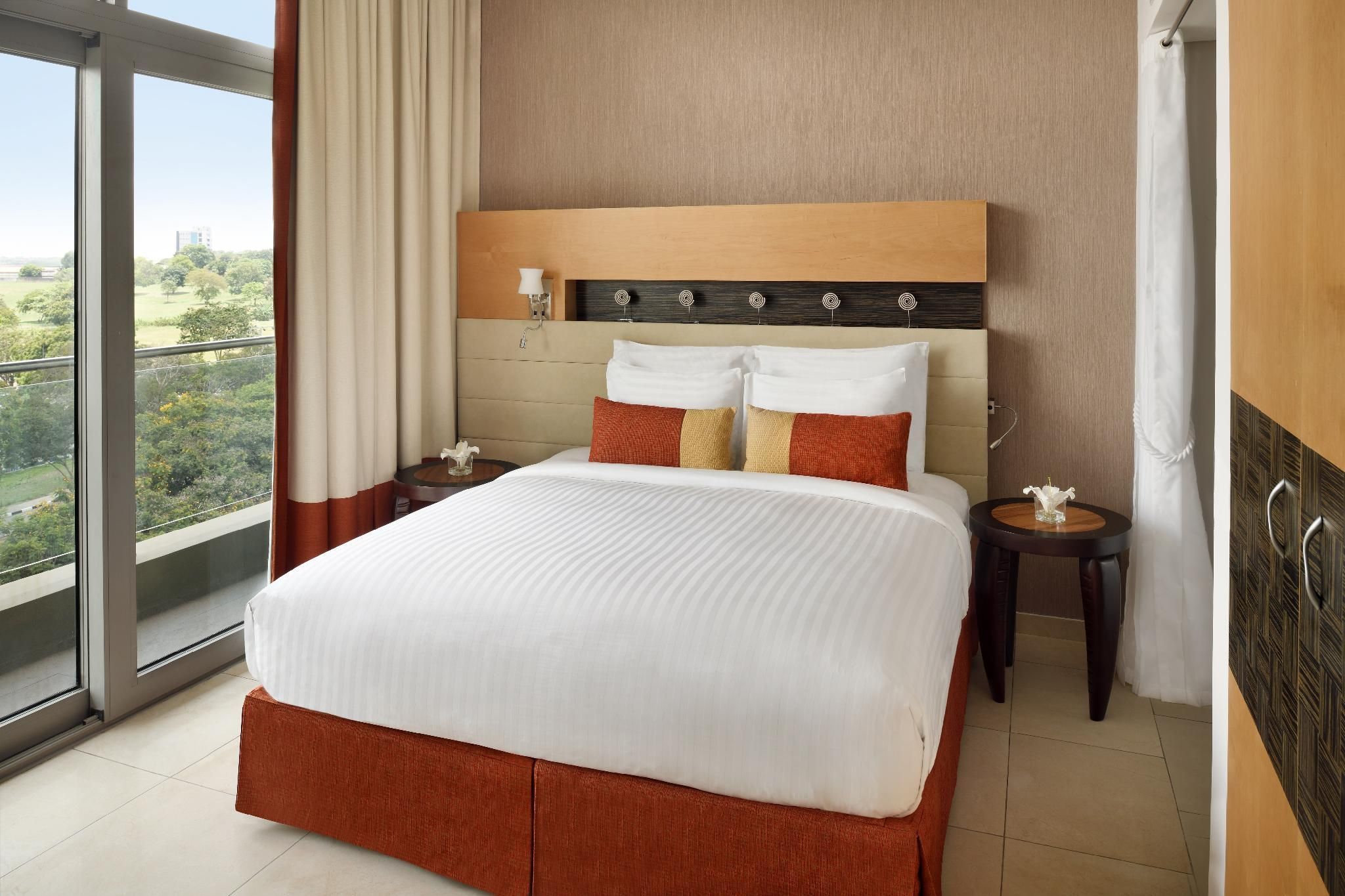 Club Lounge Access, 1 Bedroom Junior Suite, 1 King
