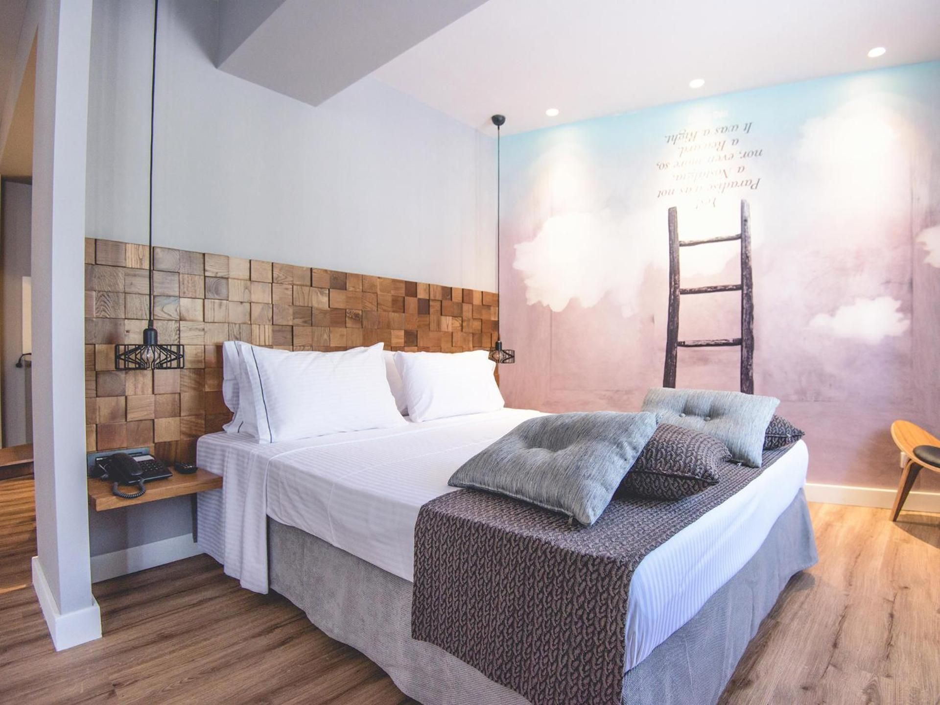 Standard Double Suite