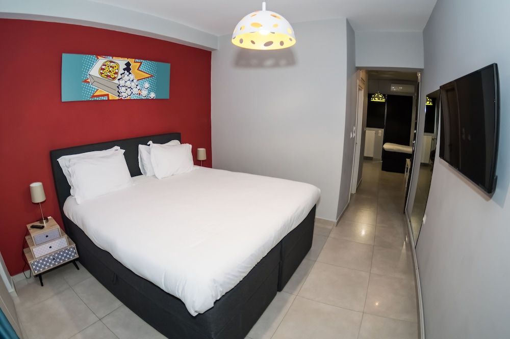 Connect Studios & Apartments Superior Triple Room, Park View 2