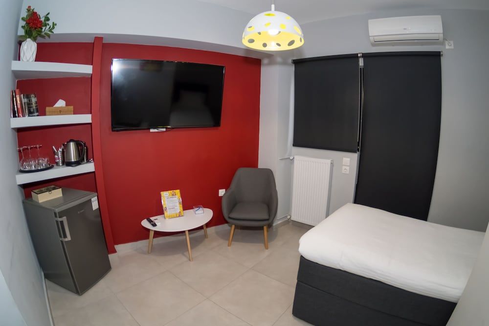 Connect Studios & Apartments Superior Triple Room, Park View 10