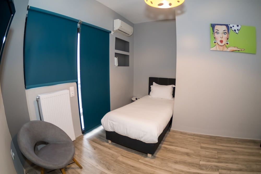 Connect Studios & Apartments Superior Triple Room, Park View 5