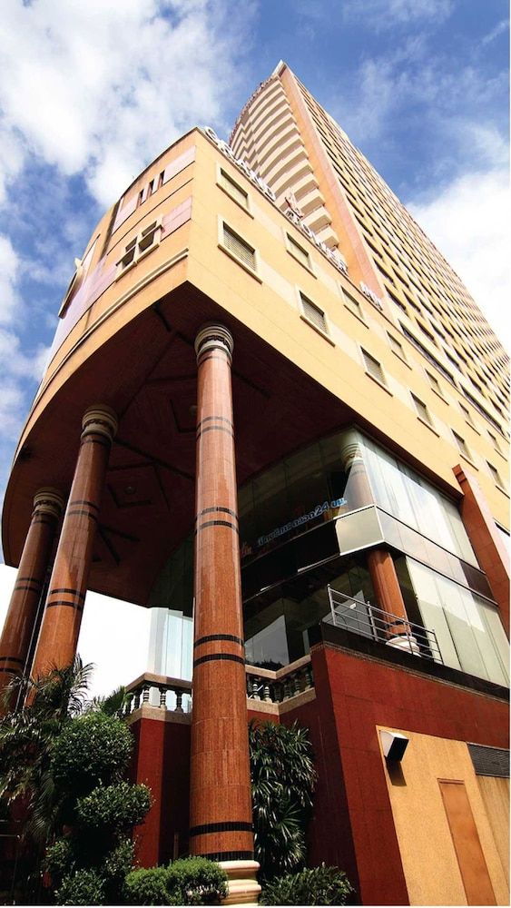 undefined Grand Tower Inn Rama VI Hotel 2