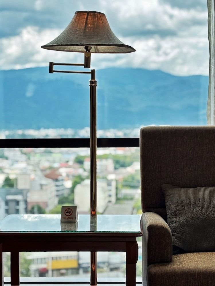 The Empress Hotel Chiang Mai Deluxe Room 14