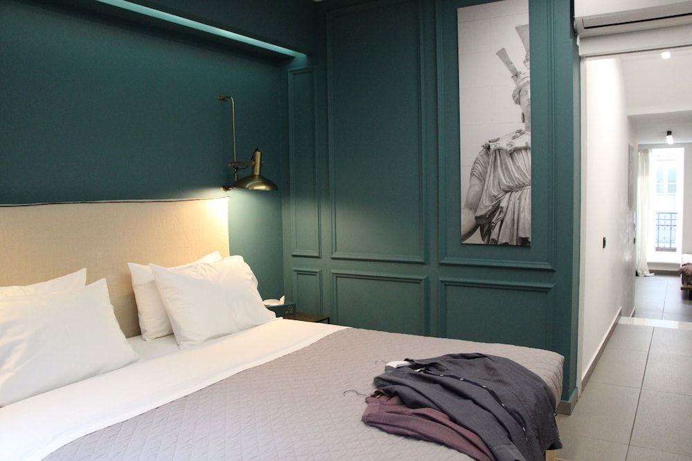 undefined Sir Athens 3