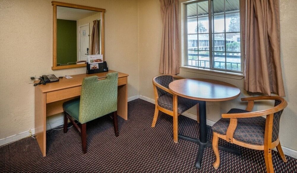 undefined Rose Garden Inn - San Jose Airport 7
