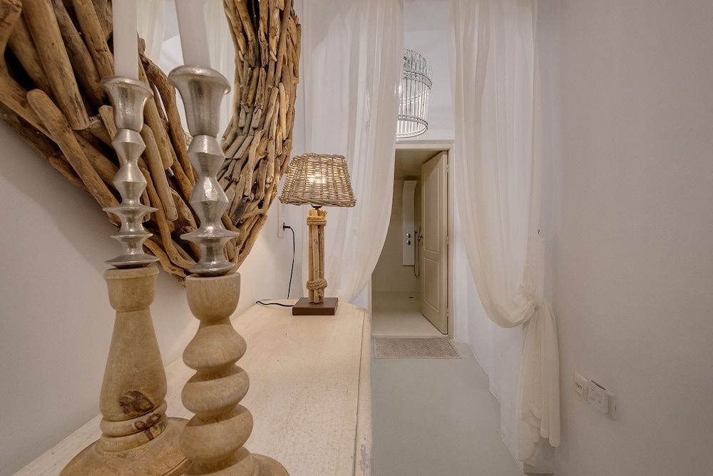 Rock Villas - Emporio | Pool, Jacuzzi, Castle View Luxury Villa, 3 Bedrooms, Pool (Rock Legend) 27