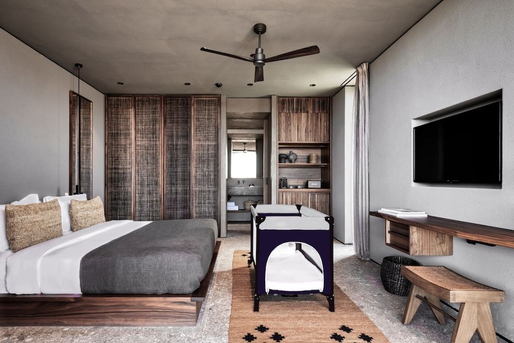 Family Room, 1 King Bed, Terrace, Garden View (Tropical Family Bungalow)