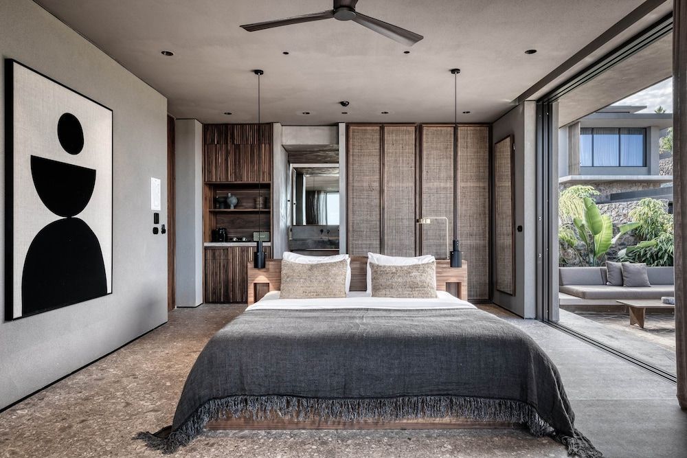Family Room, 1 King Bed with Sofa bed (Sapphire Family Pavilion Private Pool)