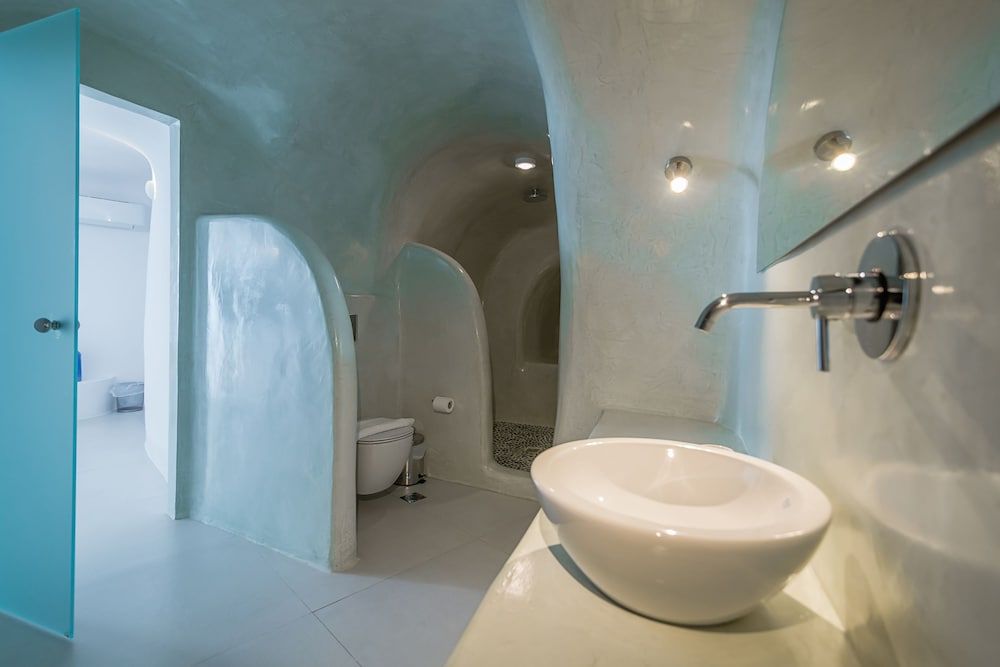 Boutique 88 Fira Deluxe Double Room, 1 Bedroom 7