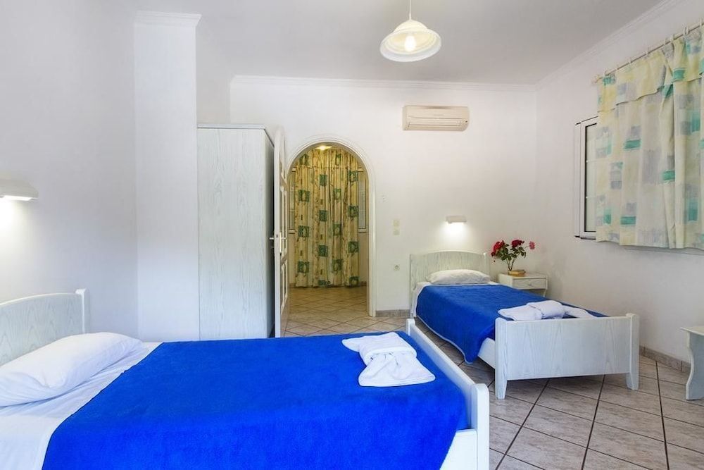 Classic Apartment, 2 Bedrooms, Balcony