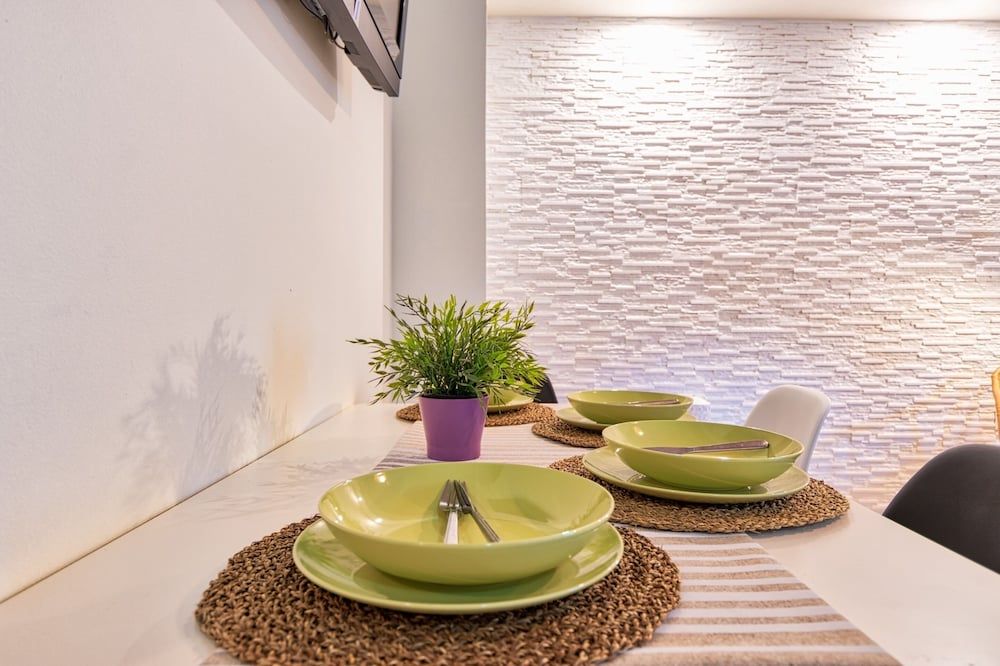 IQ Athens Way Apartments IQ Residences - AthensWay Apt.2 9