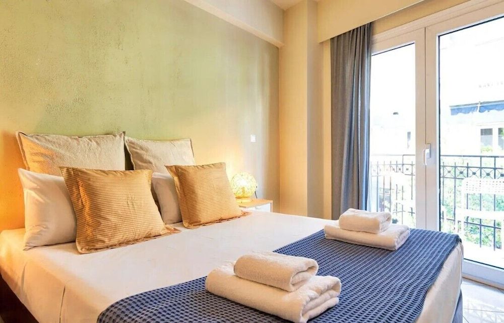 undefined IQ Athens Way Apartments 5