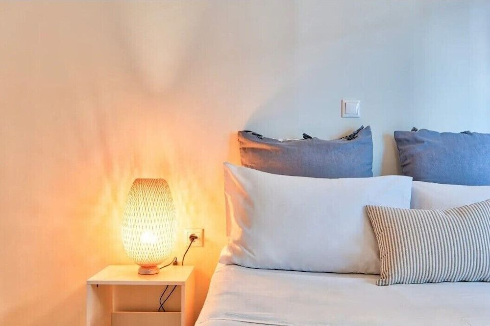 IQ Athens Way Apartments IQ Residences - AthensWay Apt.2 6