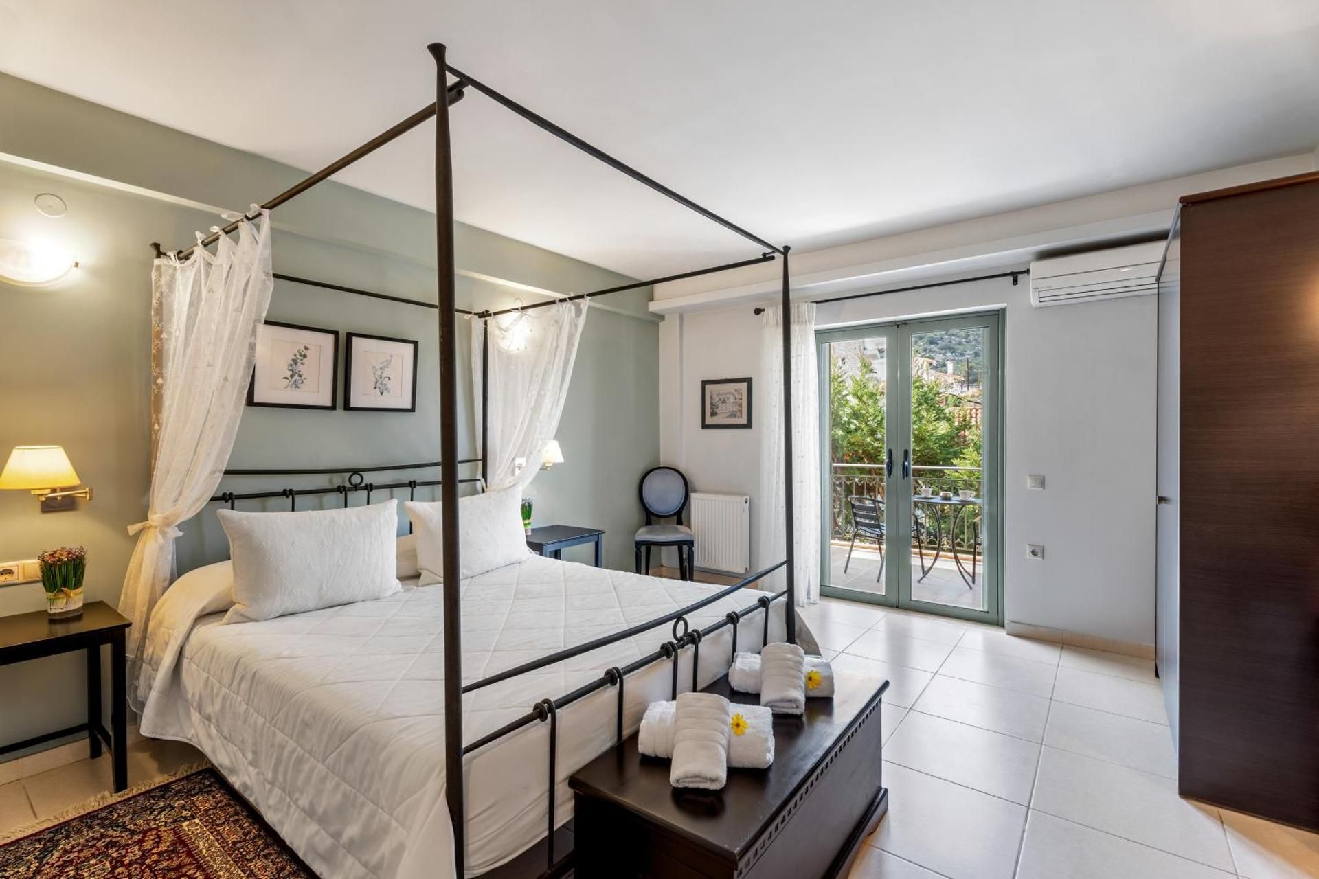 Superior Double Room with Balcony