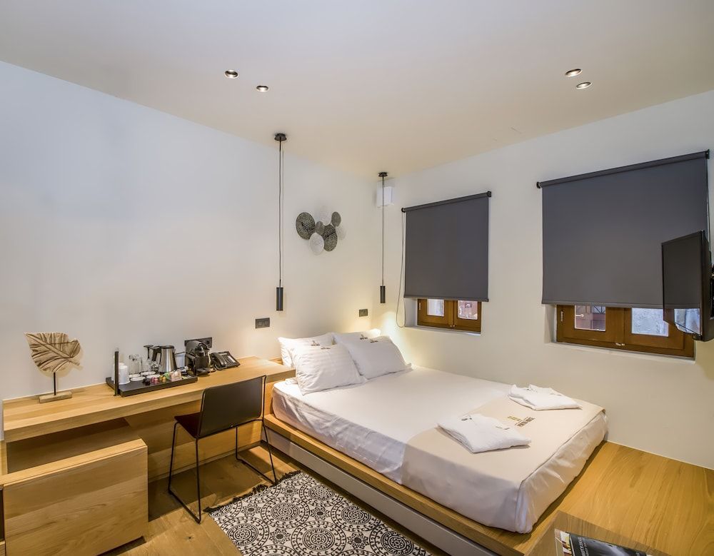 Classic Room, 1 Queen Bed, Non Smoking