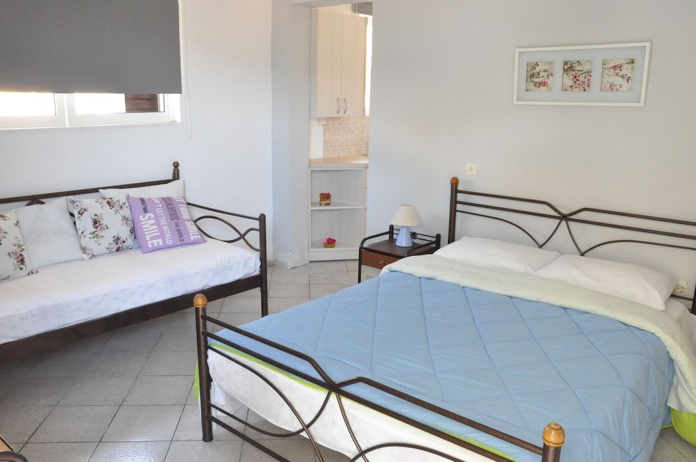 Apartment, Kitchenette