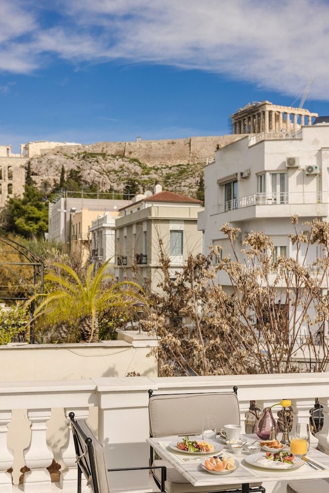 Noble Suites Signature Suite, Balcony (Acropolis view) 5